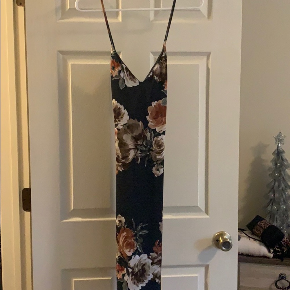 Floral mini bodycon dress